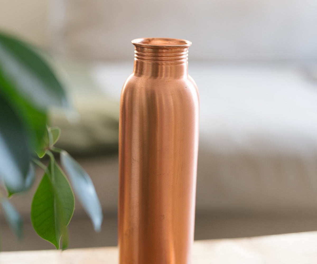 ¿Cuántas veces al día deberías beber de una botella de cobre?