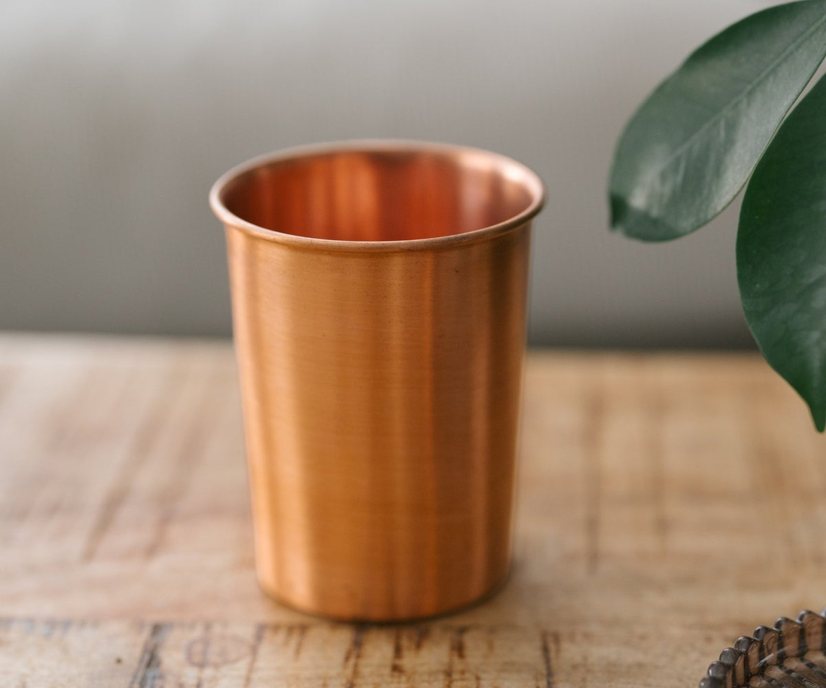 Cobre vs. plástico vs. acero inoxidable: una comparación honesta de materiales