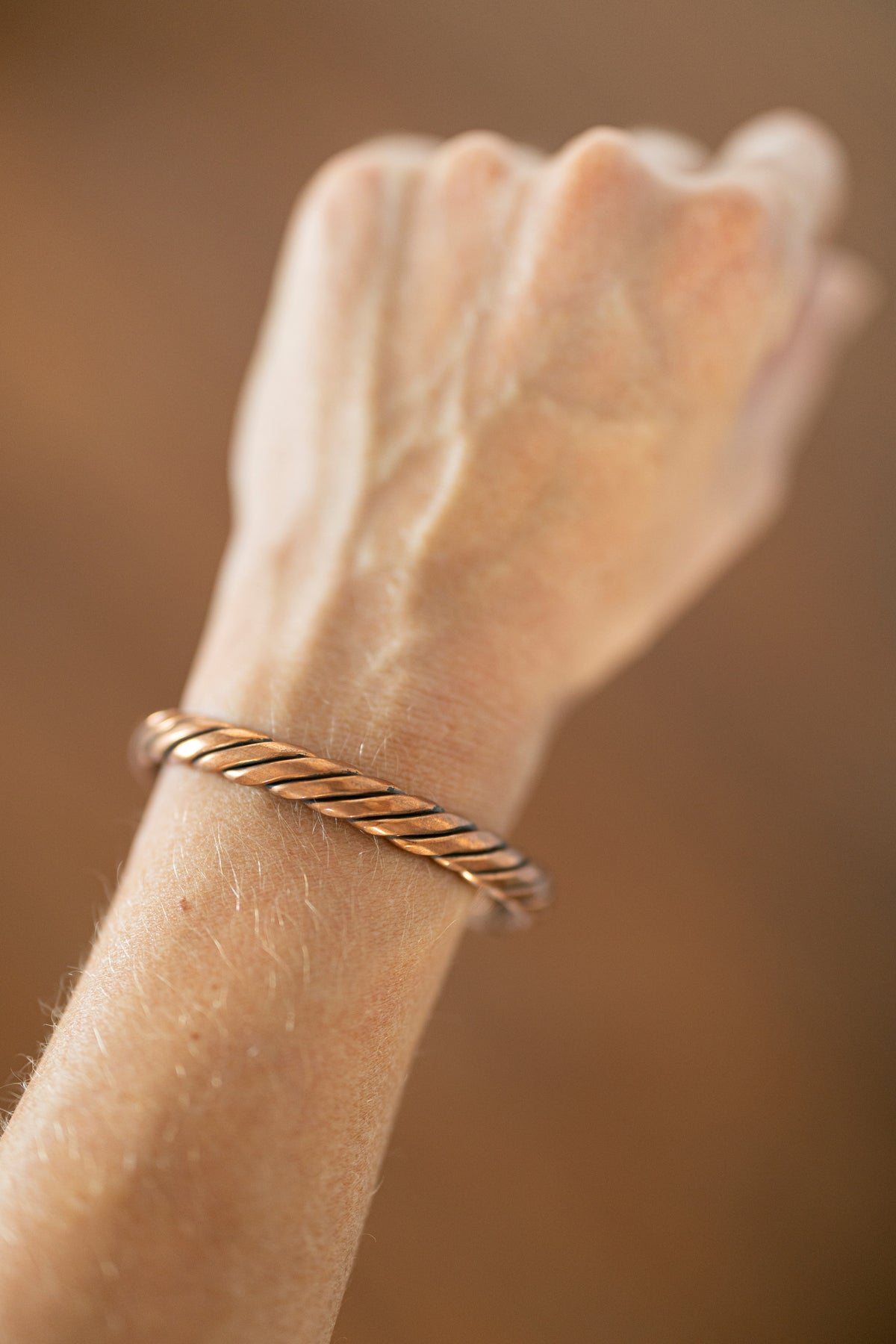 Kopero Premium Pulsera de Cobre Trenzada, 100 % cobre puro, en la muñeca