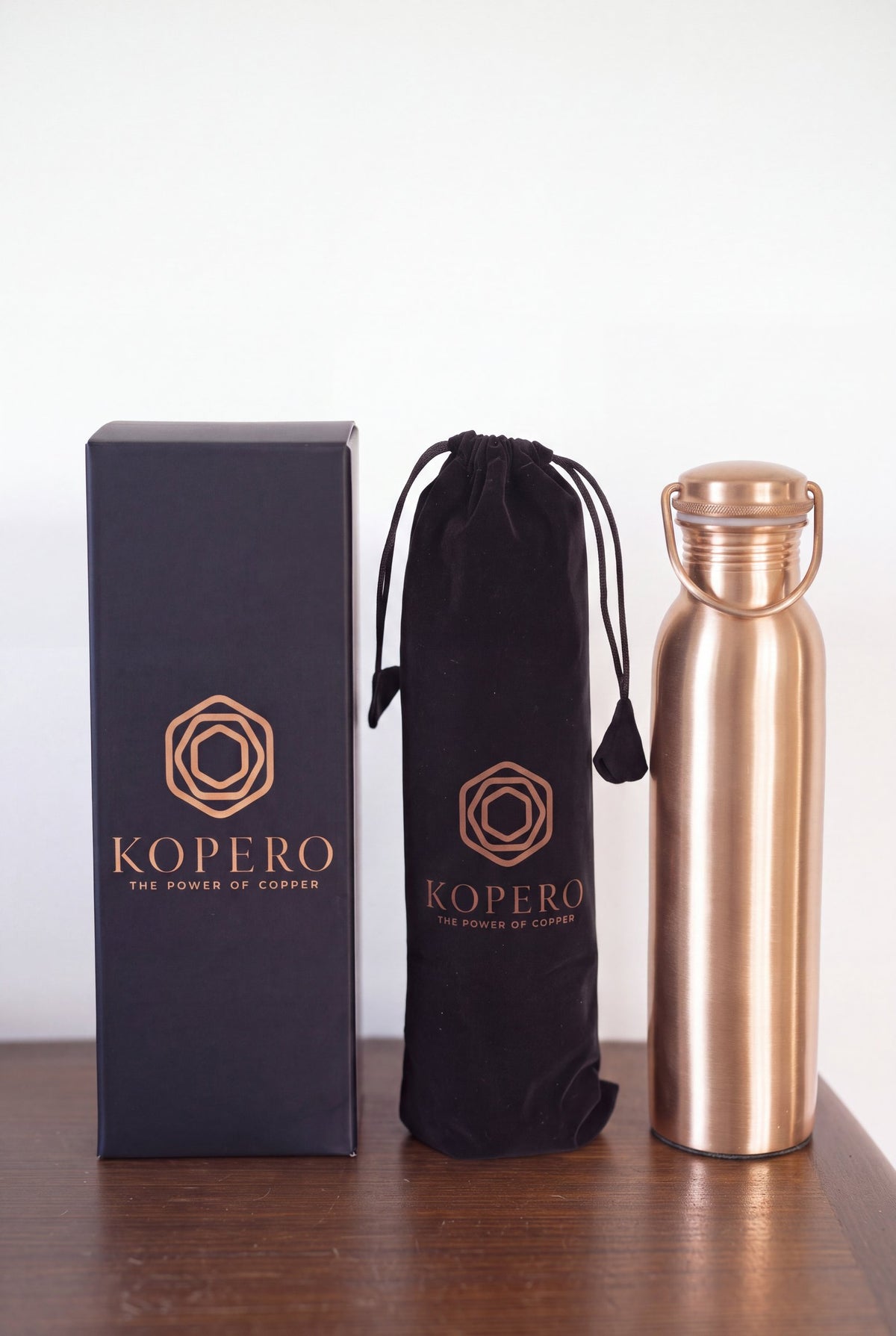 Botella de Agua de Cobre Kopero Lisa con la bolsa de terciopelo y la caja de regalo